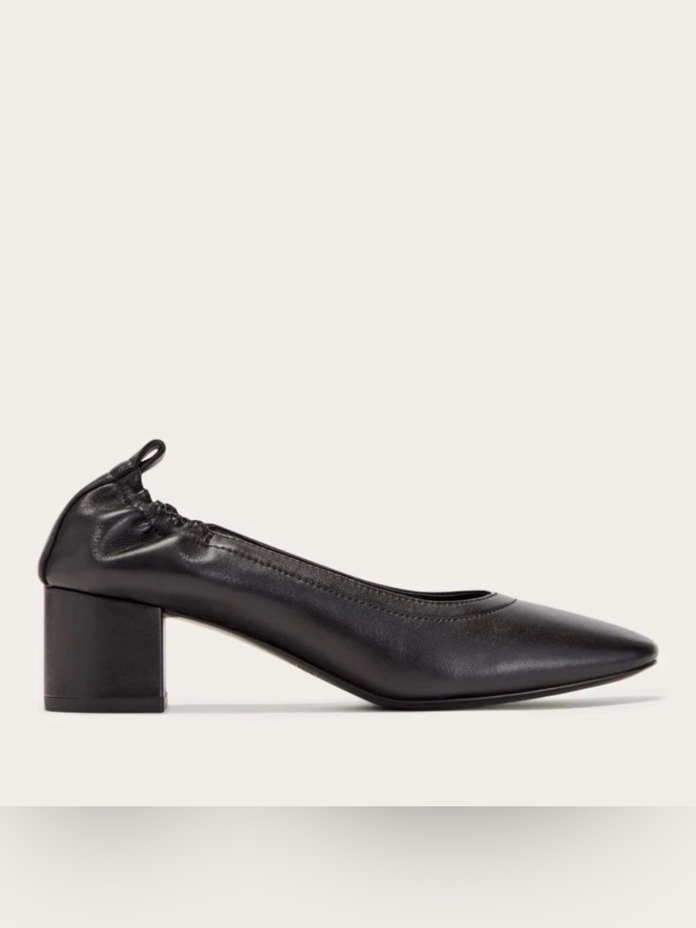 Everlane Italian leather black pumps